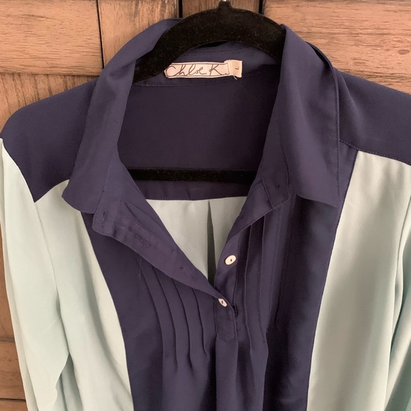 Chloe K Collared Button Up - Picture 2 of 3